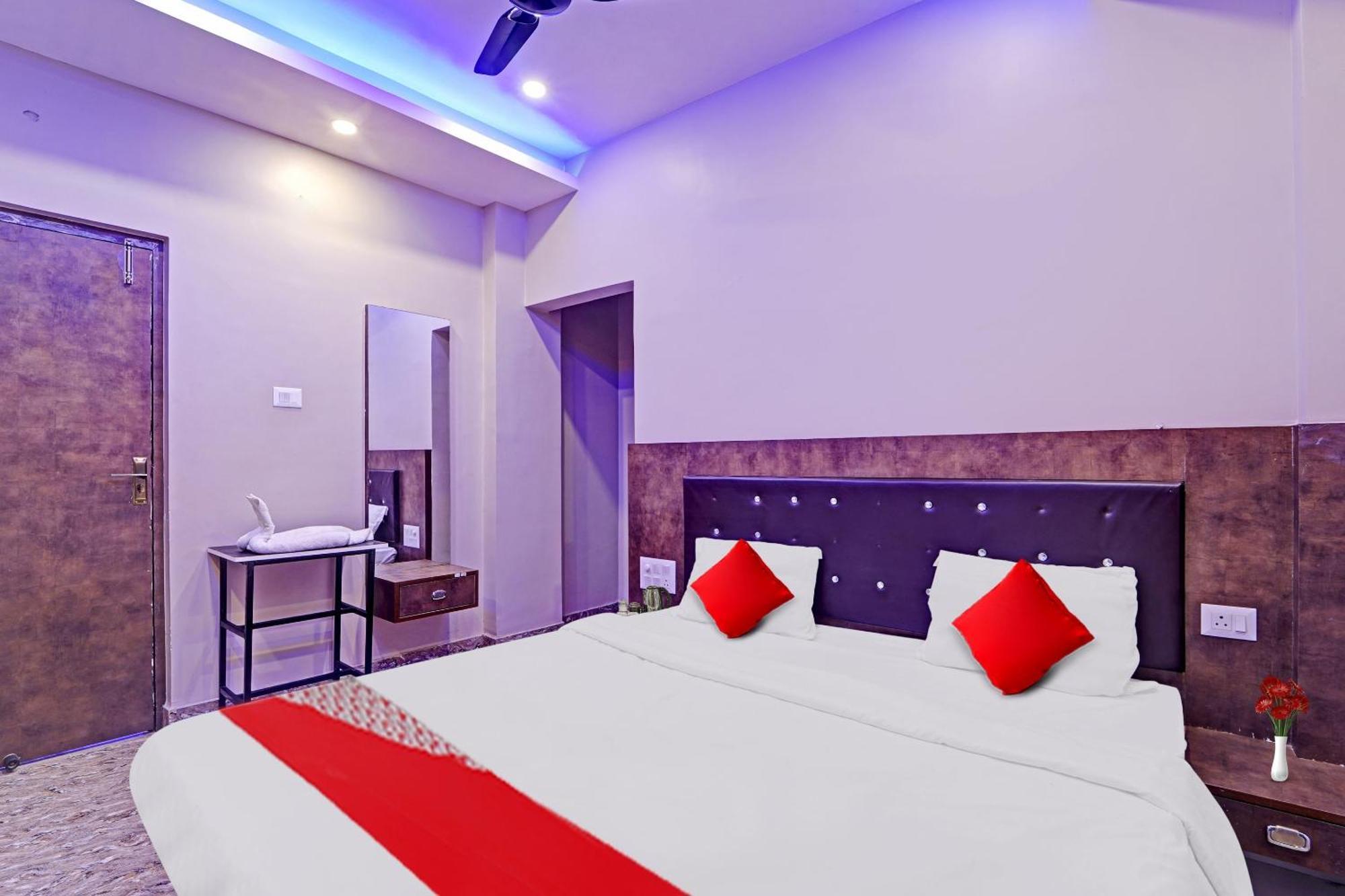 Hotel O Saharsh Hotel パトナー エクステリア 写真